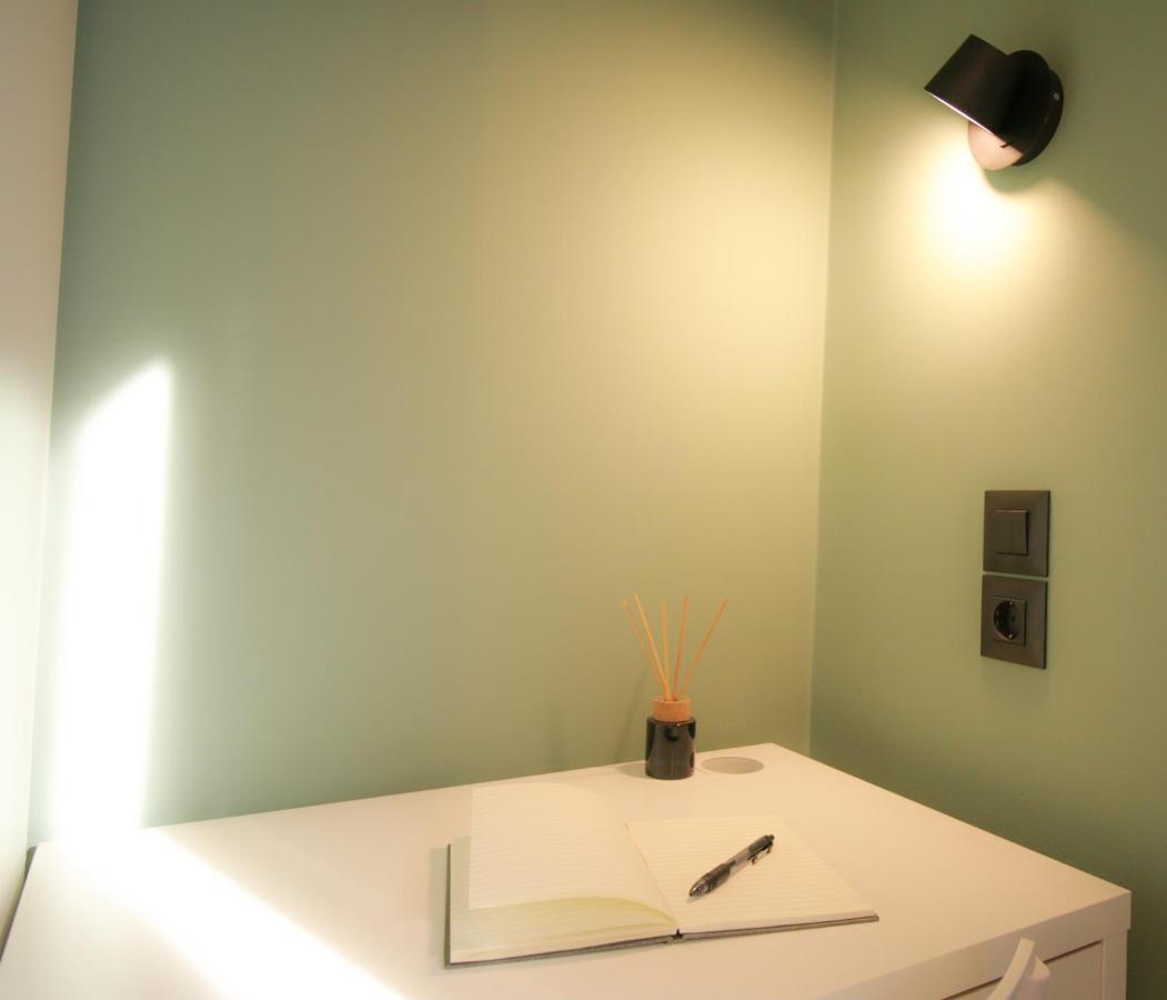 Onos - 2 Bedroom 2 Bathroom Penthouse With Terrace In Old Town Kalamata Luaran gambar