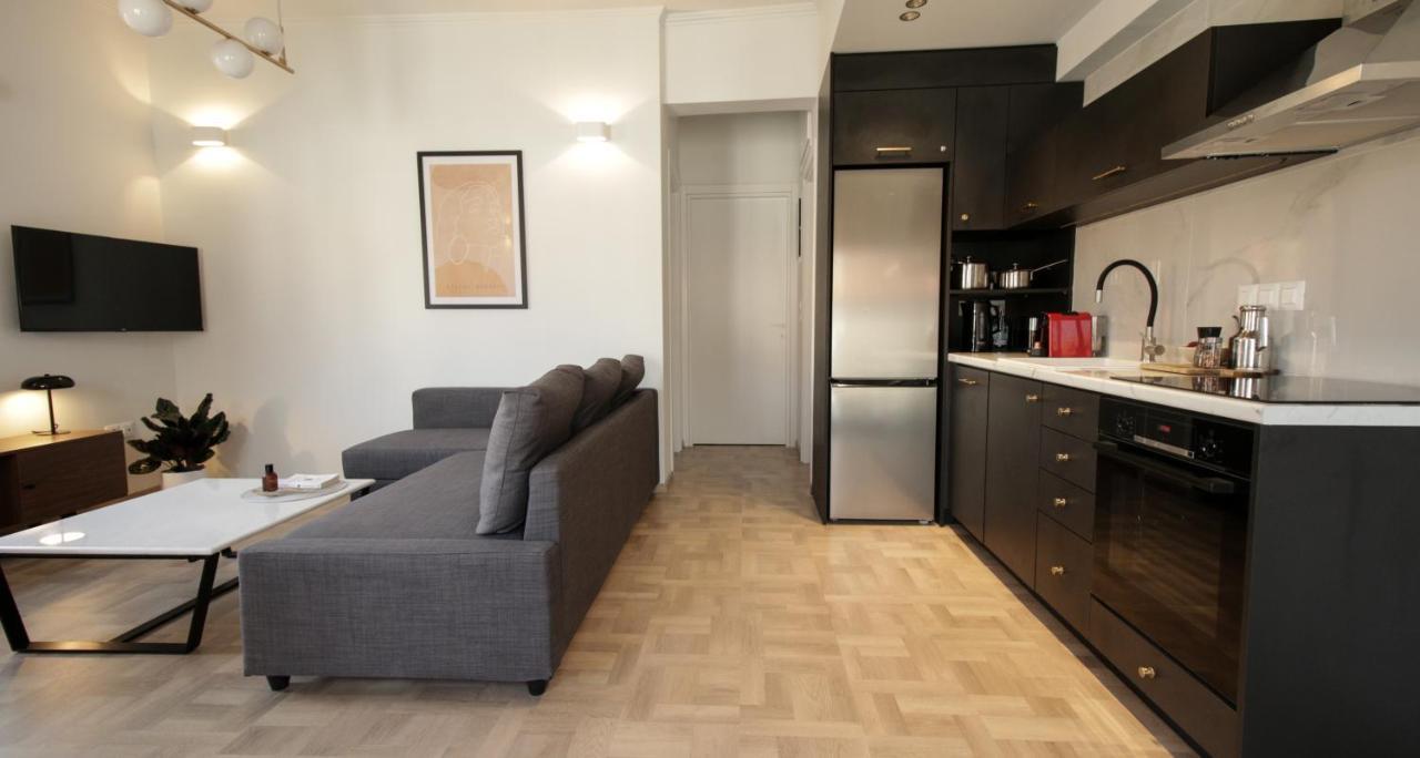 Onos - 2 Bedroom 2 Bathroom Penthouse With Terrace In Old Town Kalamata Luaran gambar