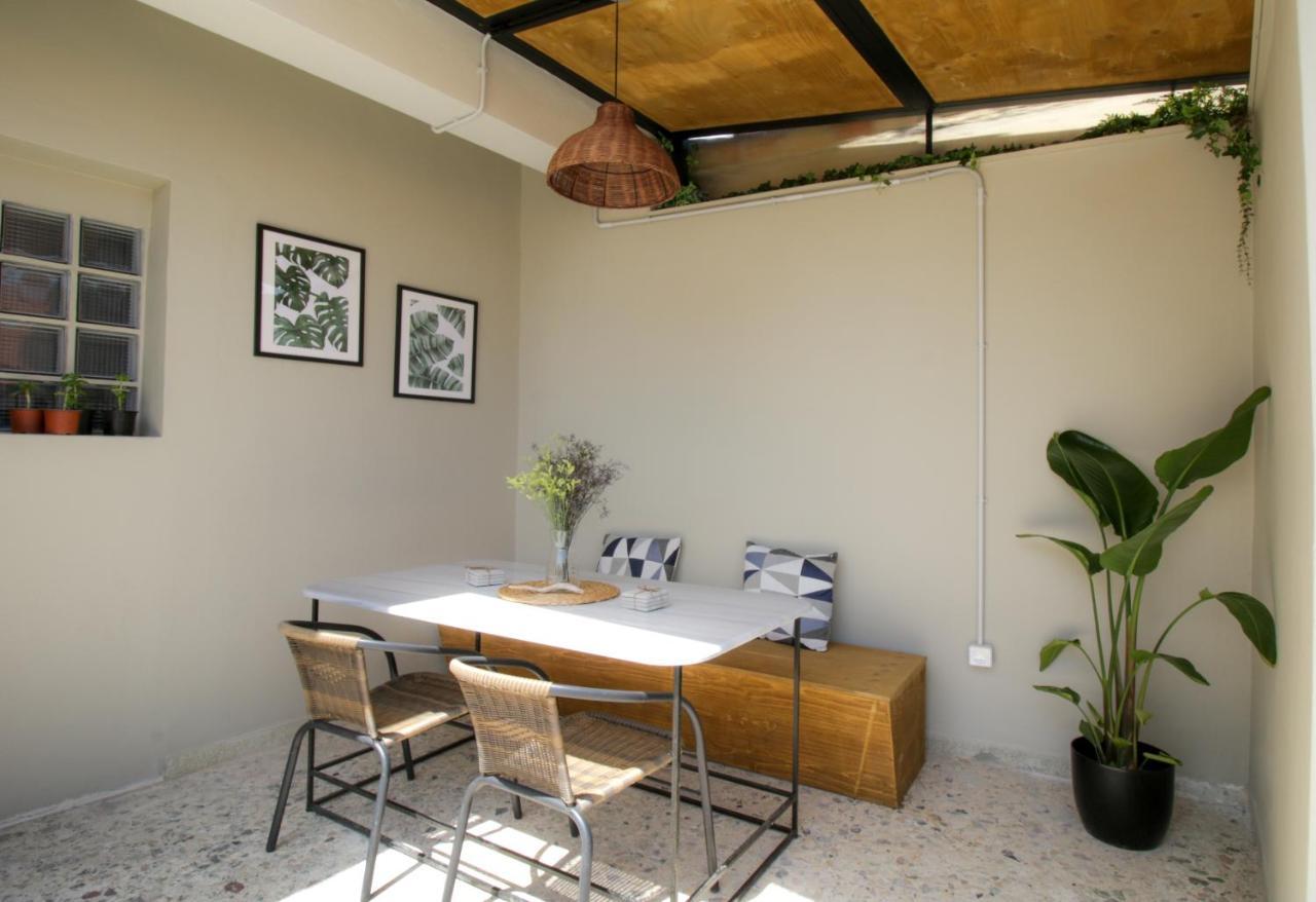 Onos - 2 Bedroom 2 Bathroom Penthouse With Terrace In Old Town Kalamata Luaran gambar