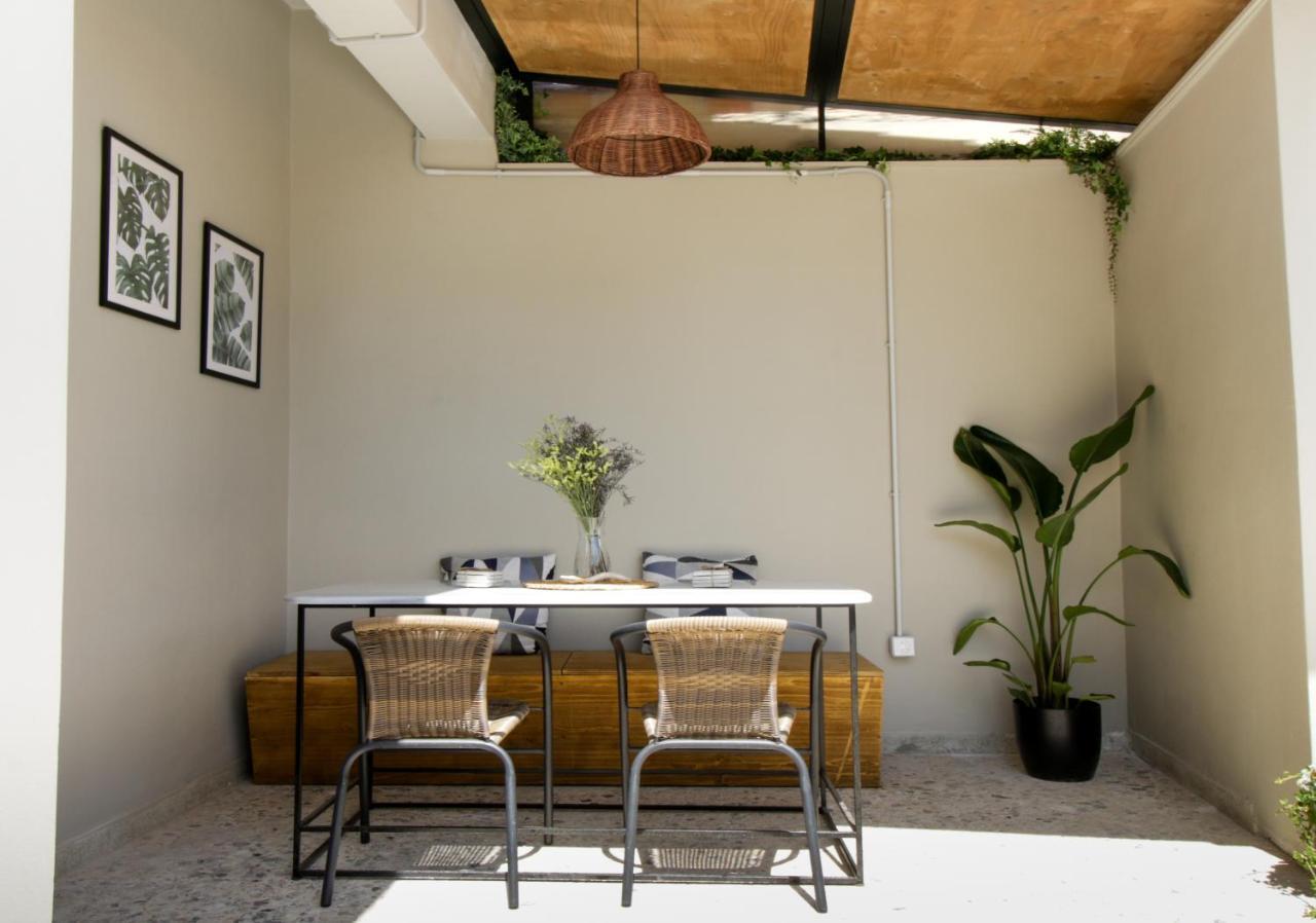 Onos - 2 Bedroom 2 Bathroom Penthouse With Terrace In Old Town Kalamata Luaran gambar